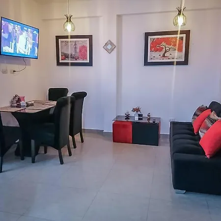Full Apartment Independent Entrance, Services Included Lima Extérieur photo