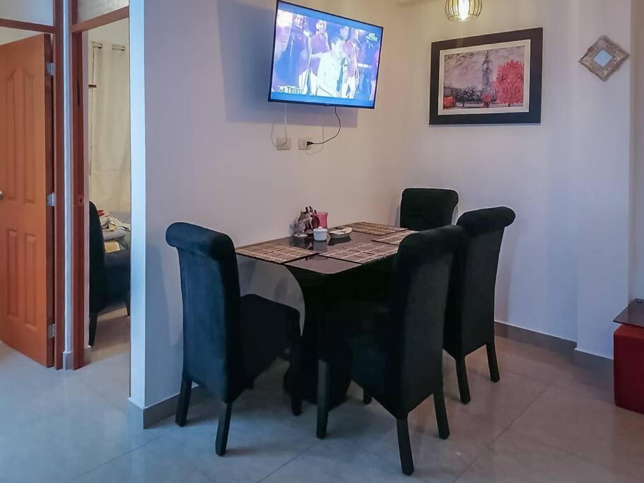 Full Independent Entrance, Services Included *